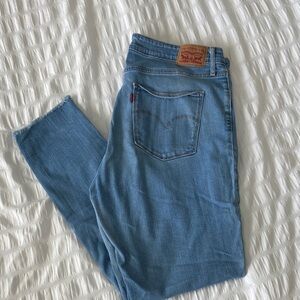 Levi's Light Blue Denim Jeans